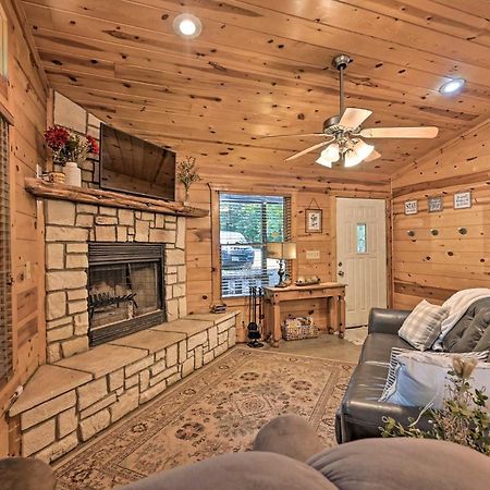 Broken Bow Azalea House - Forest Gem With Hot Tub! Экстерьер фото