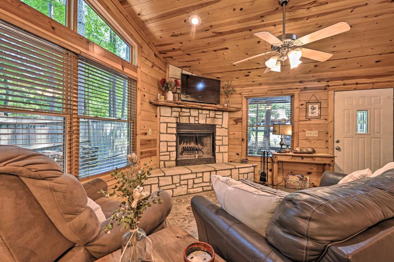 Broken Bow Azalea House - Forest Gem With Hot Tub! Экстерьер фото