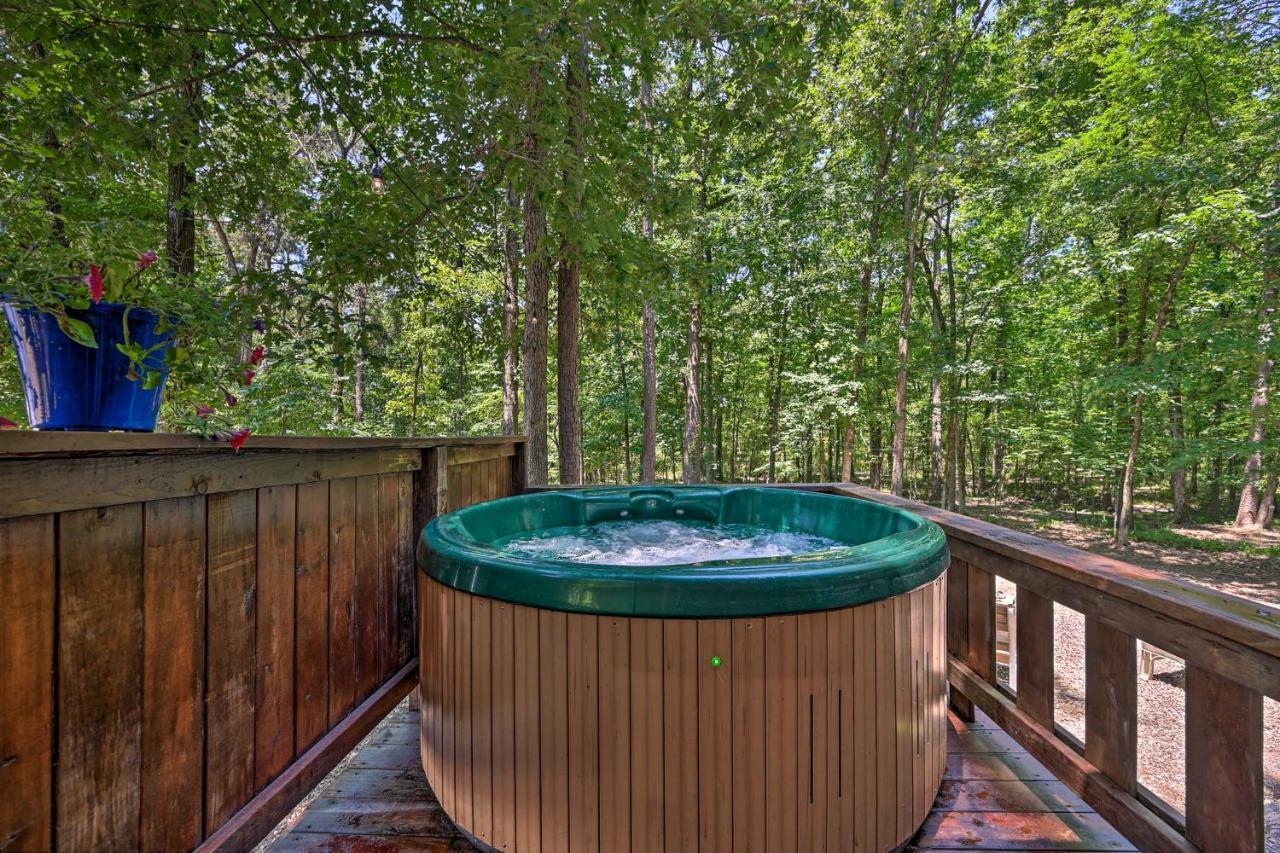 Broken Bow Azalea House - Forest Gem With Hot Tub! Экстерьер фото