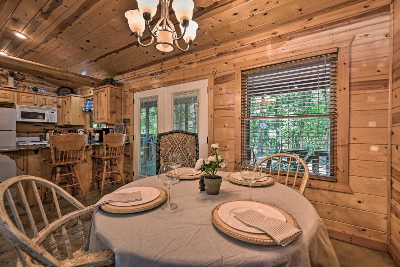 Broken Bow Azalea House - Forest Gem With Hot Tub! Экстерьер фото