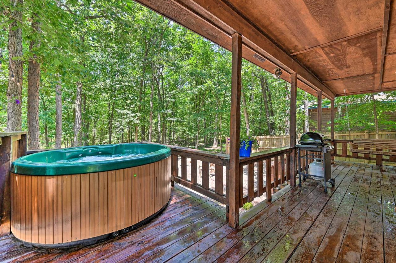Broken Bow Azalea House - Forest Gem With Hot Tub! Экстерьер фото